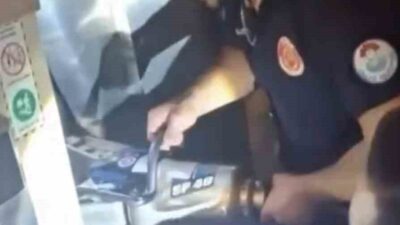 Yalova’da bir binada arızalanan asansörde mahsur kalan 9 kişi, itfaiye