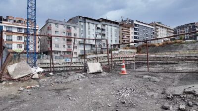 İstanbul’un Avcılar ilçesinde İstanbul Büyükşehir Belediyesi’ne ait bir katlı otopark