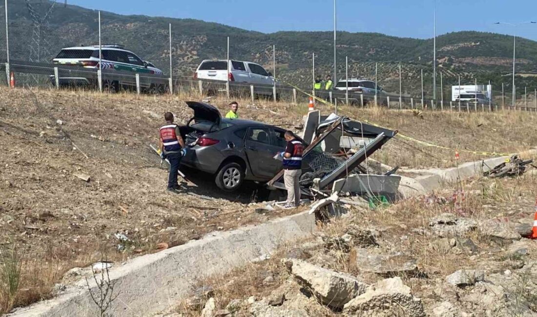 Aydın-Denizli Otoyolu’nda seyir halindeki bir aracın sürücüsünün kontrolünü kaybetmesi sonucu