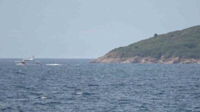 Balıkesir’in Ayvalık ilçesinde denize açılan 4 arkadaştan biri olan 24