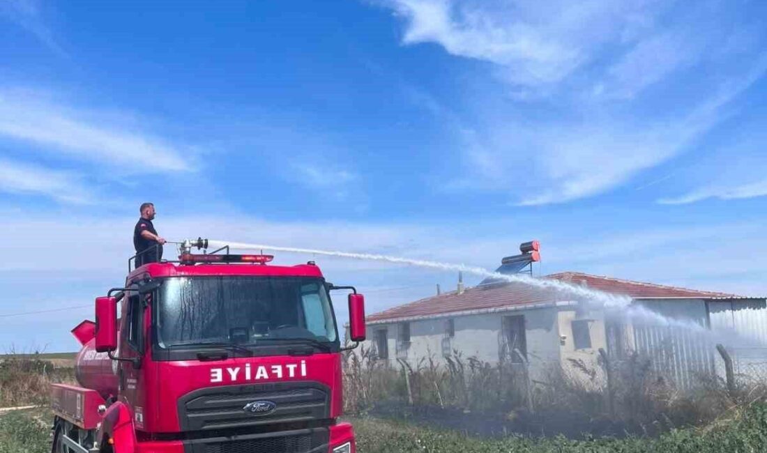 Babaeski ilçesine bağlı Yenimahalle köyünde meydana gelen yangın, ekiplerin hızlı