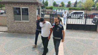 Samsun’un Bafra ilçesinde polis ekipleri tarafından gerçekleştirilen ardışık uyuşturucu operasyonlarında