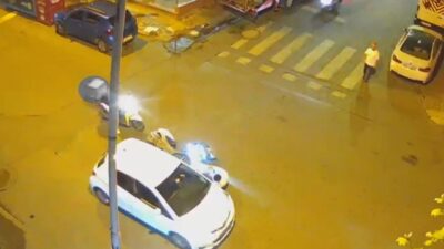 Bahçelievler ilçesindeki bir ara sokaktan çıkan otomobili önlemek için ani