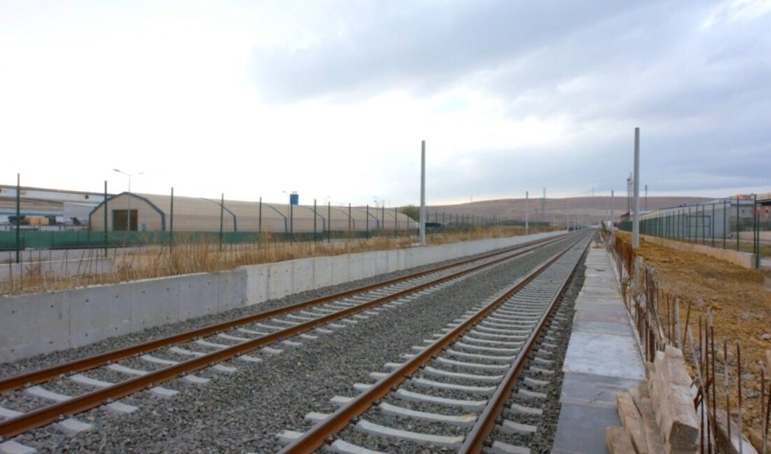 Ulaştırma ve Altyapı Bakanı Abdulkadir Uraloğlu, Sincan (OSB)-Yenikent-Kazan Soda Demiryolu
