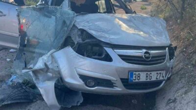 Balıkesir’in İvrindi ilçesinde meydana gelen tek taraflı trafik kazasında, aracın