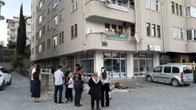 Kastamonu’nun Tosya ilçesinde, bir apartmanın birinci katında meydana gelen yangın,