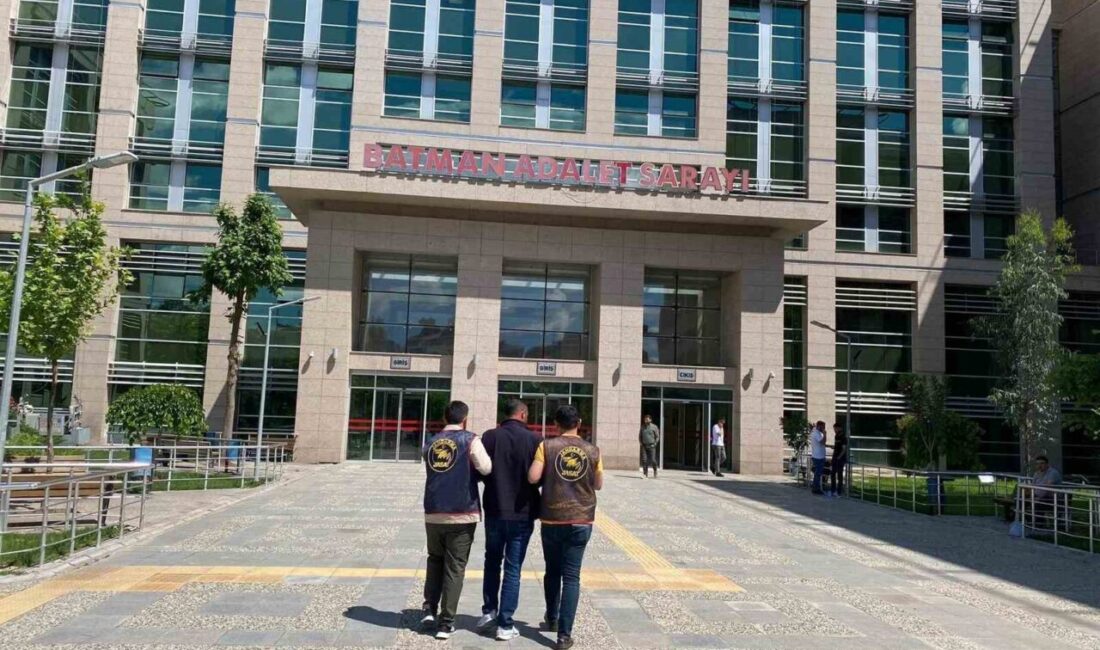 Batman İl Jandarma Komutanlığı ekipleri, aranan kişilerin yakalanması için gerçekleştirdiği
