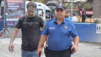Kayseri’deki Yer Altı Çarşısı yakınlarında meydana gelen olayda, beton mikserinin