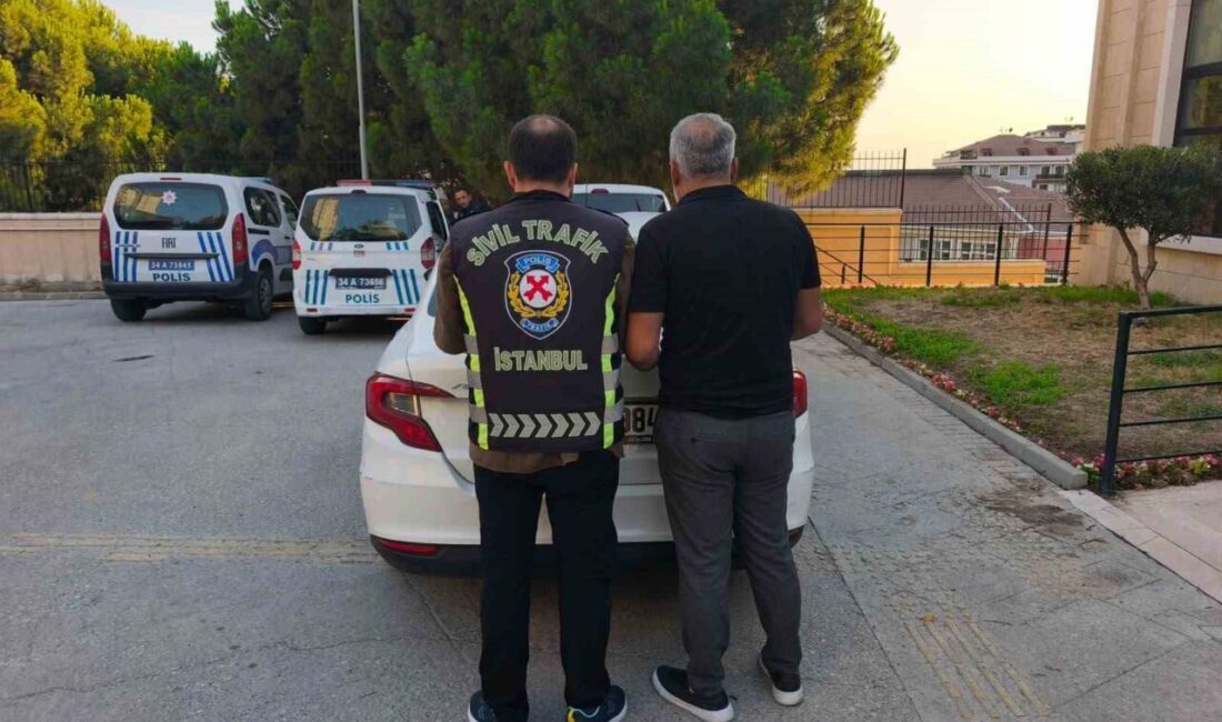 Beylikdüzü ilçesinde yaşanan bir olayda, şerit değişikliği nedeniyle çıkan kavgada