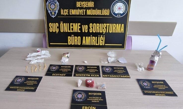 Konya’nın Beyşehir ilçesinde, polis ekipleri tarafından gerçekleştirilen bir operasyonda çok