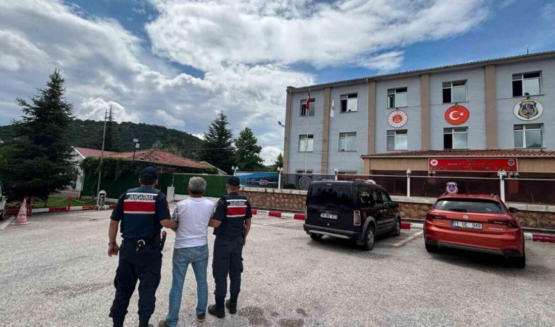 Bilecik ilinde, hakkında 2 yıl 2 ay 20 gün kesinleşmiş