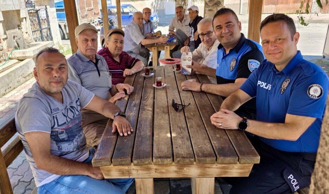 Bozüyük ilçesinde yaşayan vatandaşları bilgilendirmek amacıyla dolandırıcılık konusunda uyarıda bulunuldu.