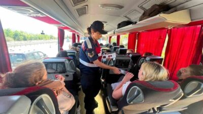 Bilecik’te Jandarma ekipleri tarafından gerçekleştirilen denetimler kapsamında 3.305 kişi sorgulanırken,