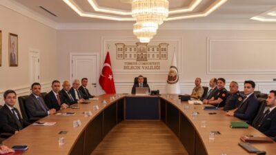 Bilecik’te İl Asayiş ve Güvenlik Toplantısı düzenlendi. Vali Faik Oktay