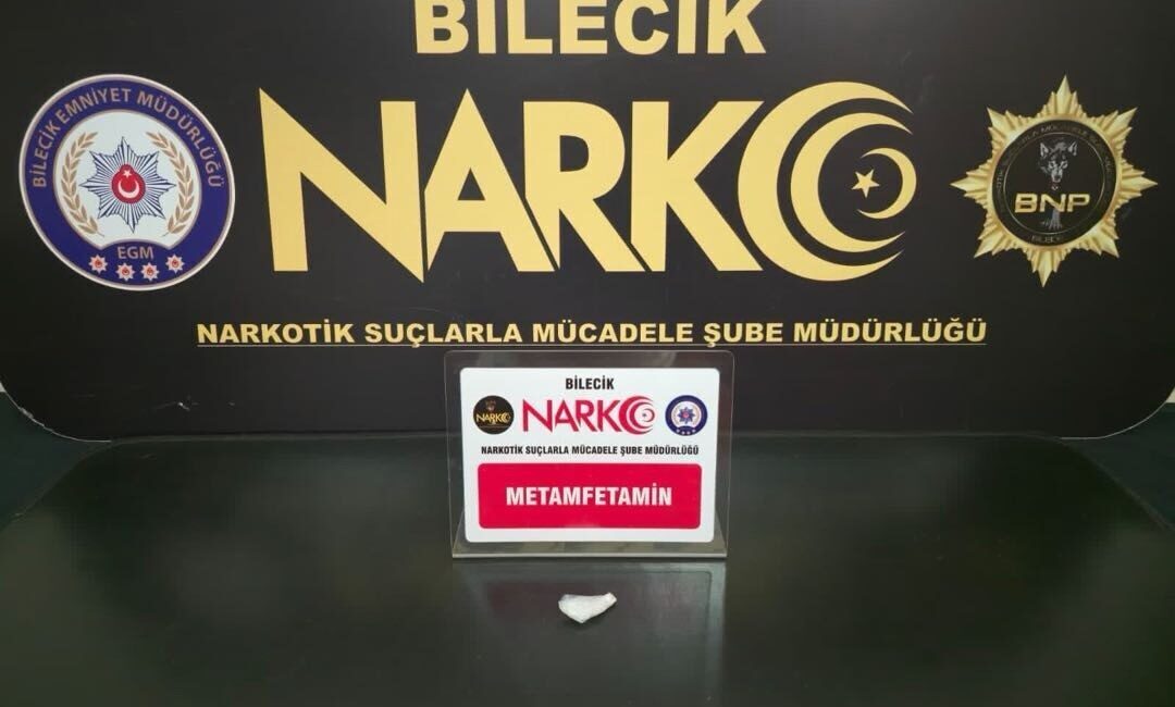 Bilecik’te gerçekleştirilen bir operasyonda bir kişi uyuşturucuyla ilgili olarak gözaltına