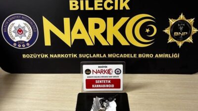 Bozüyük ilçesinde düzenlenen bir uyuşturucu operasyonunda bir kişi polis tarafından