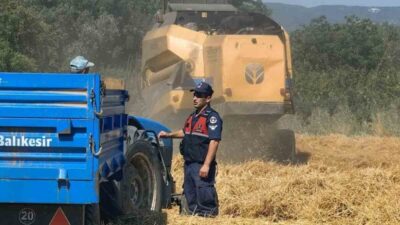 Bilecik’te bir anız yangını, biçerdöver operatörüyle ilişkilendirilerek ormanlık alana sıçradı.