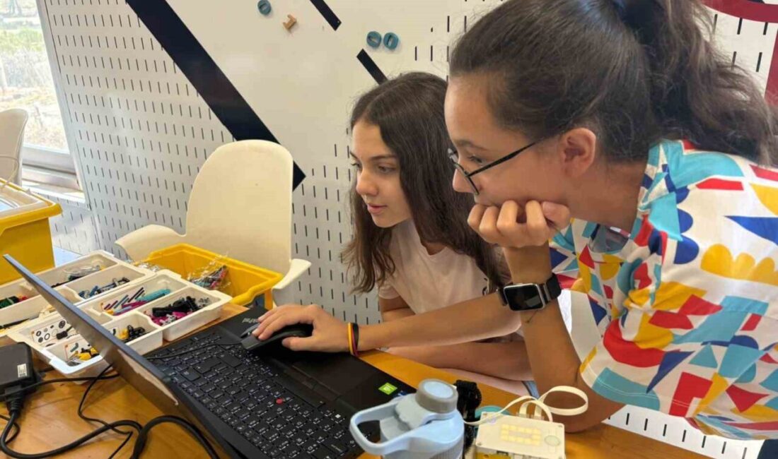 Uşak Belediyesi’ne bağlı Bilim Uşak, Temmuz ayında TÜBİTAK desteğiyle düzenlediği