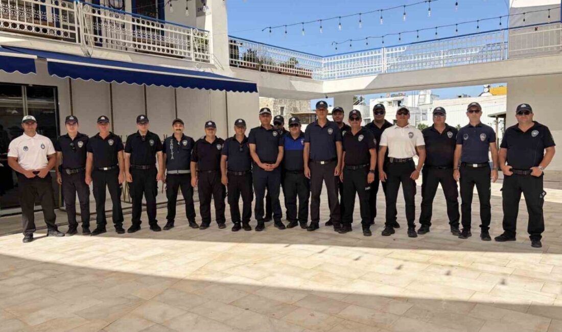 Bodrum Belediyesi Zabıta Müdürlüğü ile Bodrum İlçe Emniyet Müdürlüğü ekipleri,