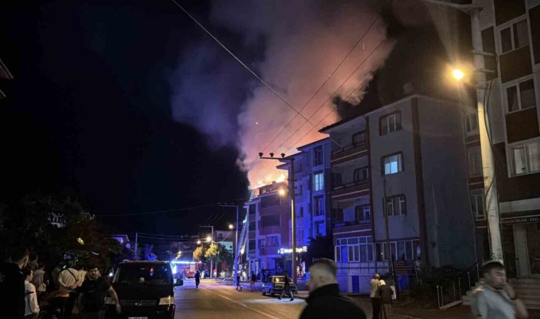 Bolu’da, tadilat halindeki 4 katlı bir apartmanın çatı katında meydana