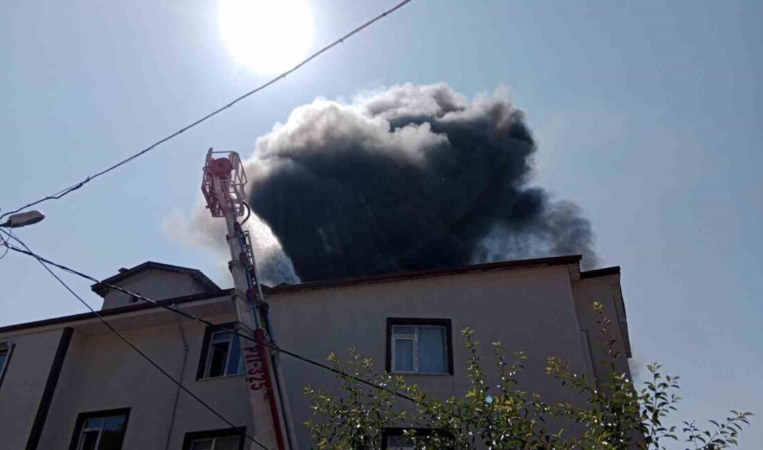 Bolu’nun Gerede ilçesinde bulunan Esentepe Apartmanı’nda enerji odasında başlayan yangın,
