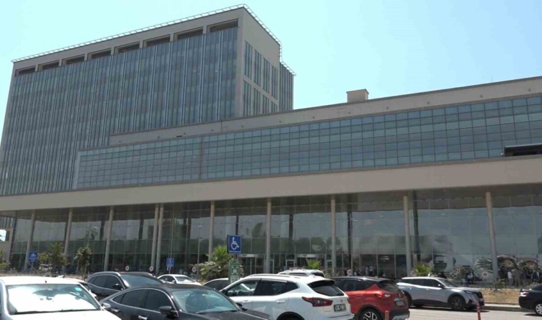 Bursa’da tutuklu bulunan Bursa Büyükşehir Belediye Başkanı Mustafa Bozbey’in de
