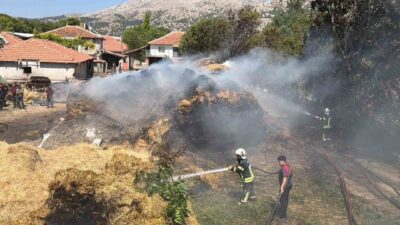 Burdur’da yaşanan bir olayda, tarım arazisinde meydana gelen yangın yaklaşık