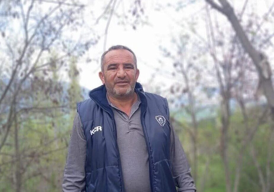 Çeltikçi ilçesine bağlı Çebiş köyünde bir adamın bahçede ölü olarak