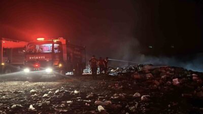 Burdur’da, gece saatlerinde Burdur Belediyesi Katı Atık Tesisi çöp depolama
