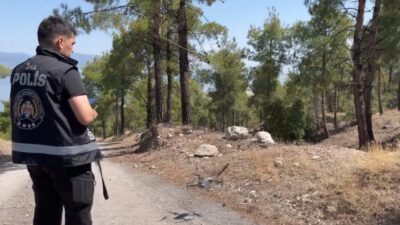 Burdur’da orman yangınlarını engelleme çalışmaları kapsamında, İl Emniyet Müdürlüğü ekipleri