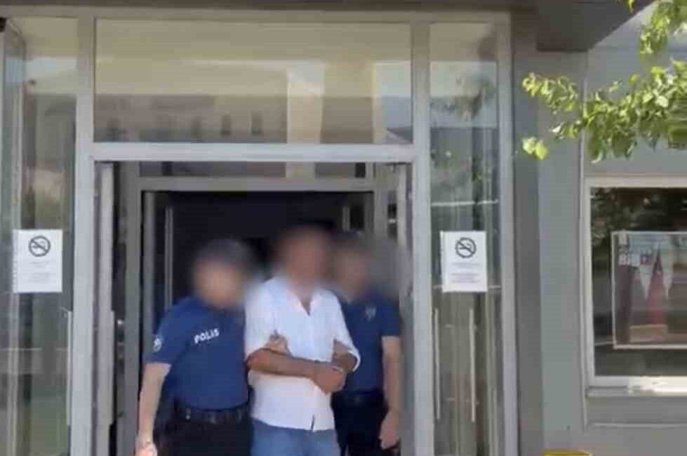 Bursa’da, polis operasyonu sonucunda çeşitli suçlardan kesinleşmiş hapis cezası bulunan