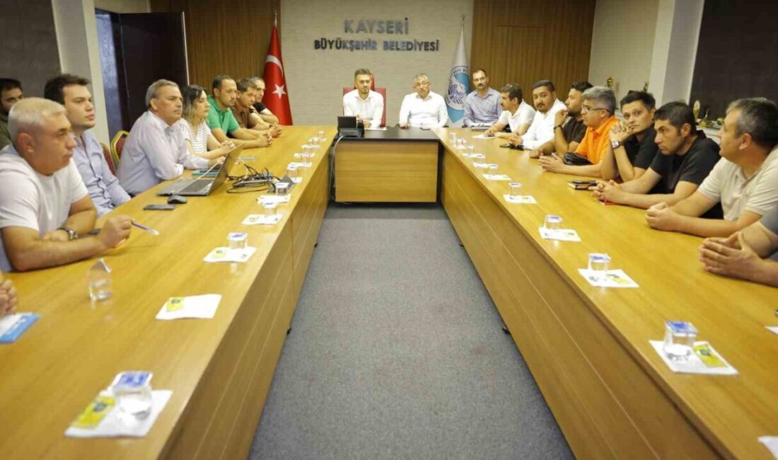Muhtarlık Bilgi Sistemi ve Mezarlık Bilgi Sistemi’nin ilçe belediyelerinde etkin