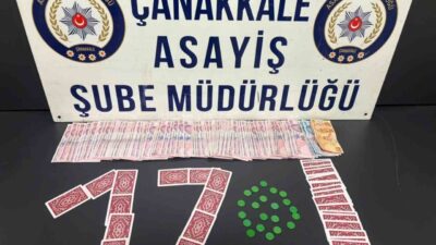 Çanakkale’de, polis ekipleri tarafından gerçekleştirilen huzur uygulamalarında çeşitli suçlardan aranan