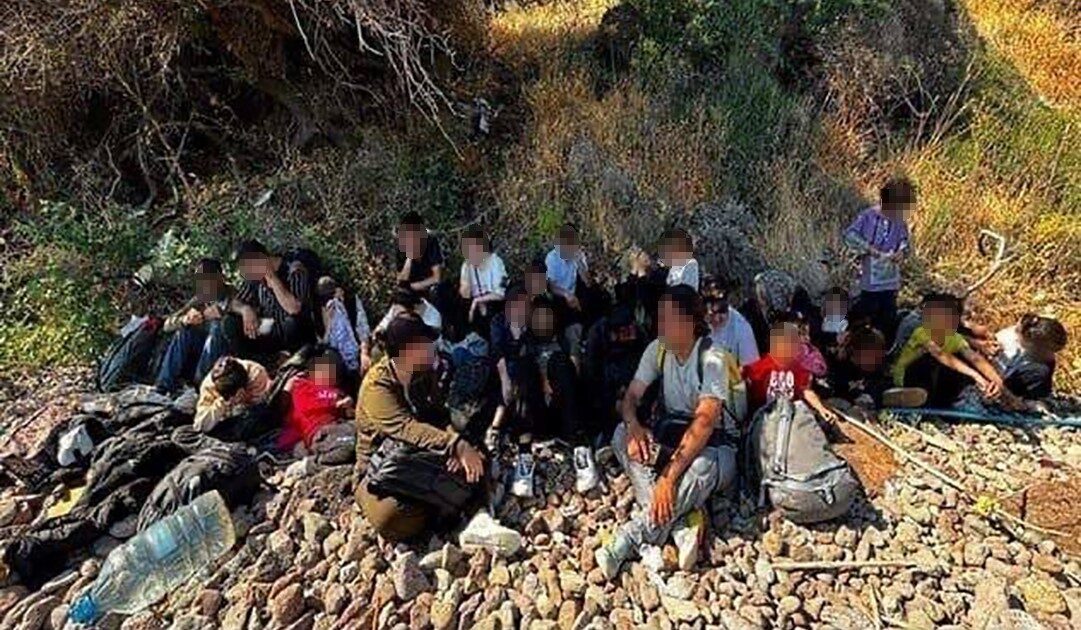 Çanakkale İl Jandarma Komutanlığı’nın yürüttüğü operasyonda bir organizatör ve 37