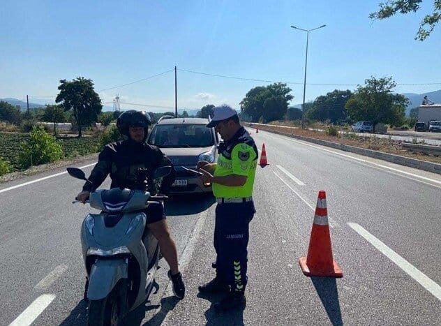 Çanakkale’de, yaz mevsiminin başlamasıyla motosiklet ve motorlu bisiklet kullanımında artış