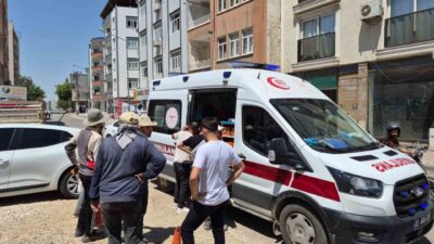 Adıyaman’da bir vinç operatörü, görevi sırasında elini çelik halata sıkıştırarak