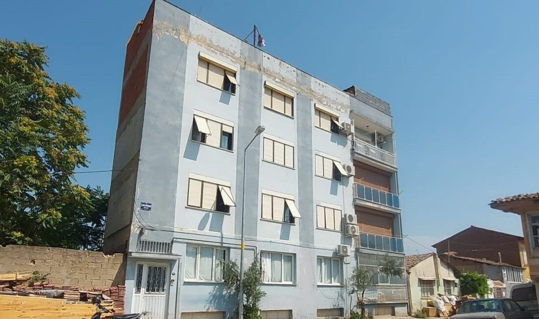 Ödemiş ilçesinde, denetimli serbestlikten yaklaşık 10 gün önce tahliye edilen