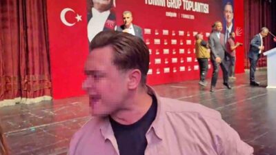 CHP Meclis Grup Başkanı Özgür Özel’in Eskişehir’deki grup toplantısı sırasında,