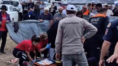 Çorum’un Oğuzlar ilçesinde düzenlenen yamaç paraşütü festivalinde, kalkıştan kısa bir