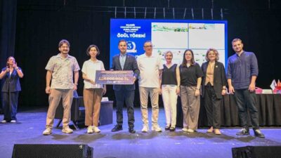 Balıkesir Büyükşehir Belediye Başkanı Ahmet Akın, Balıkesir Cumhuriyet Meydanı Sosyal