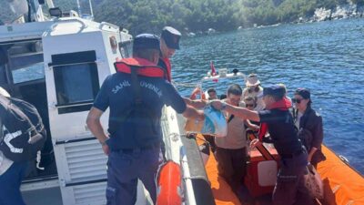 Muğla’nın Datça ilçesine bağlı Zümrüt Kargı mevkisinde Sahil Güvenlik ve