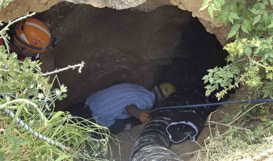 Çorum’un merkez ilçesi Kavacak köyünde define aramak amacıyla mağaraya giren