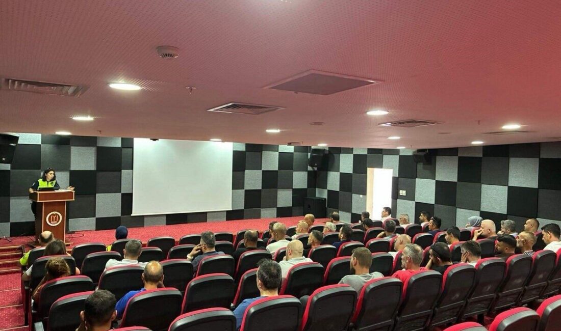 Bilecik ilinde, denetim altında bulunan suçlulara trafik eğitimi verildi. Bilecik