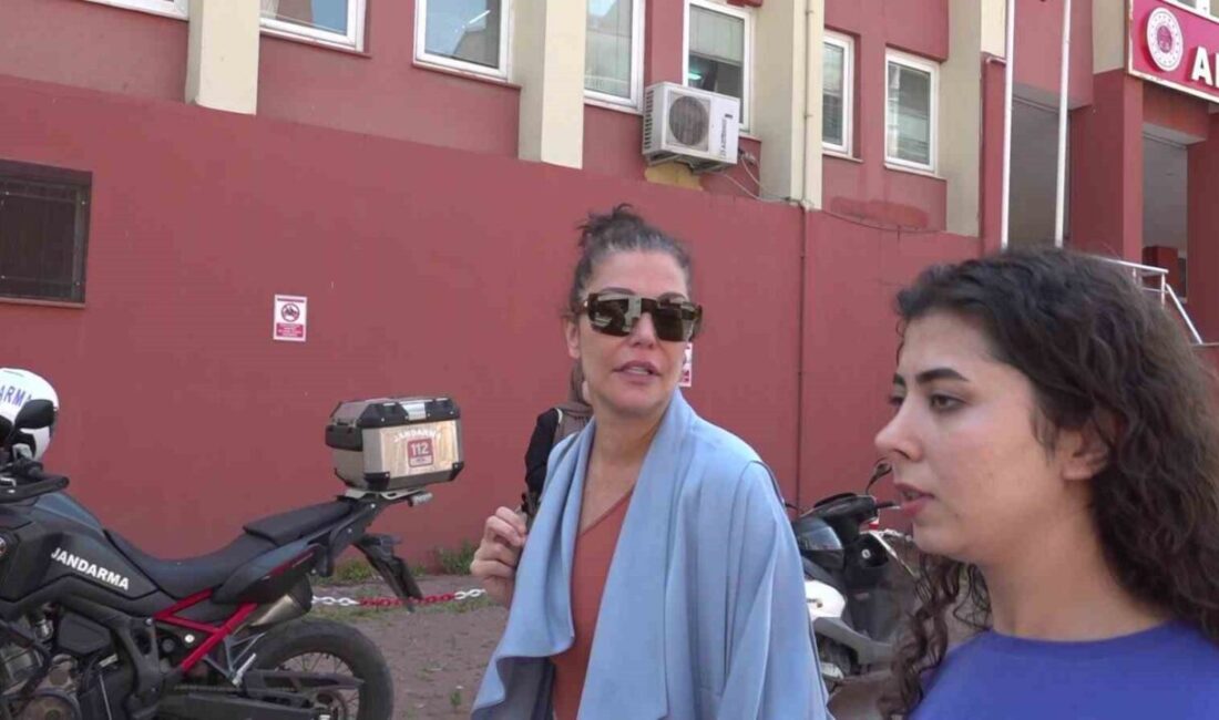 Eski manken ve sunucu Deniz Akkaya, Kocaeli’nin Kartepe ilçesinde karıştığı