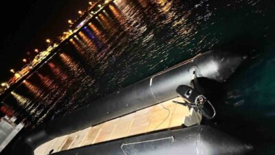 Didim ilçesinde gerçekleştirilen operasyonda, 38 düzensiz göçmen ve 3 organizatörün
