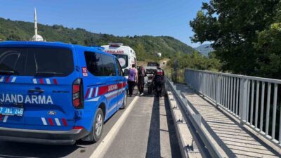 Alaplı, Zonguldak’ta bir Mobilet sürücüsünün direksiyon kontrolünü kaybetmesi sonucu motosikletin