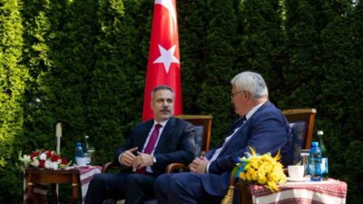 Türkiye Dışişleri Bakanı Hakan Fidan, resmi ziyareti kapsamında bulunduğu Kiev,