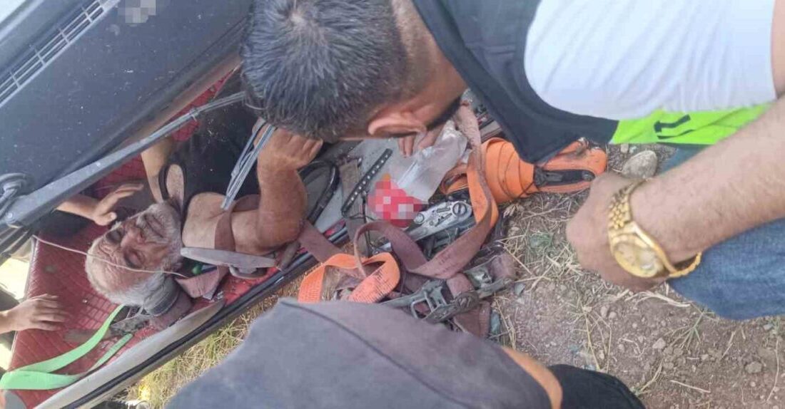 Bismil ilçesinde meydana gelen trafik kazasında, bir çekici kontrolden çıkarak