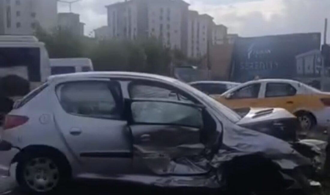 Diyarbakır’ın Kayapınar ilçesinde meydana gelen trafik kazasında, Talaytepe Mahallesi Necmettin