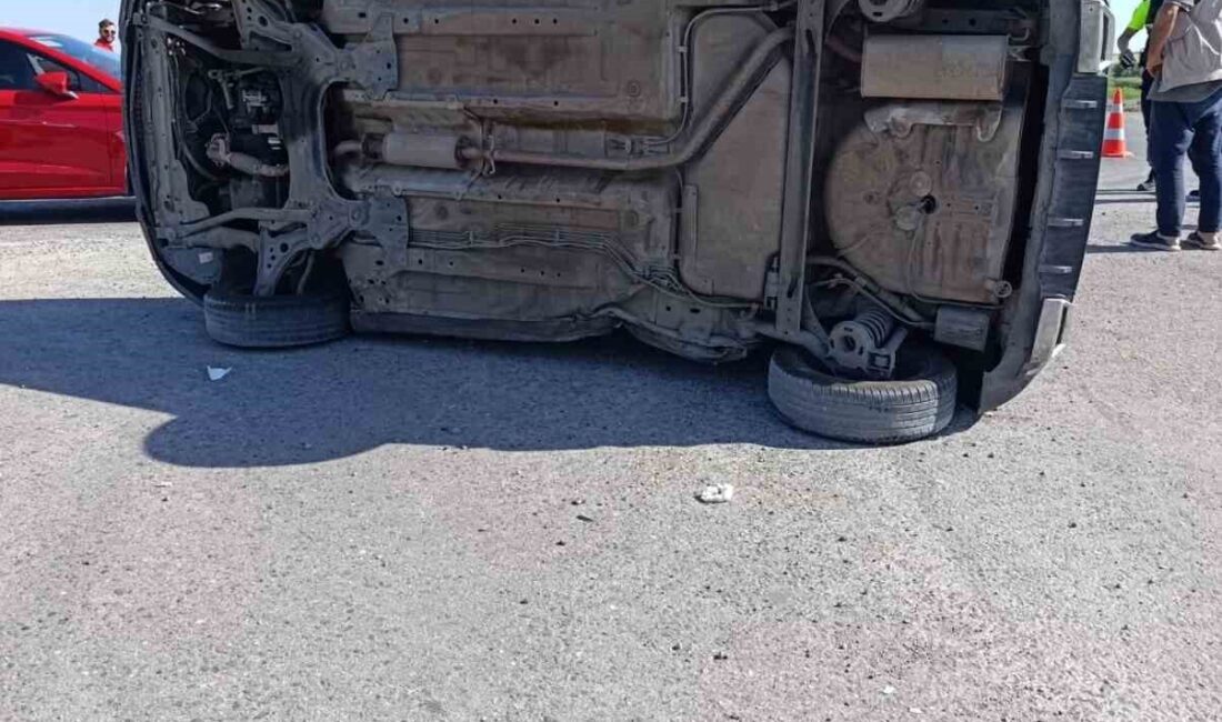Diyarbakır’ın Çınar ilçesinde meydana gelen trafik kazasında iki aracın çarpışması